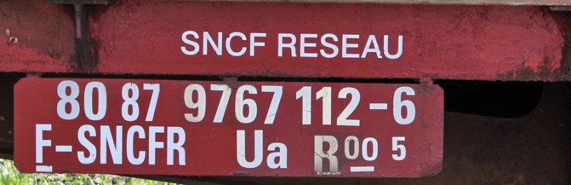 80 87 976 7 112-6 Ua R00 5 F-SNCFR (2018-04-13 Laon) (2).jpg