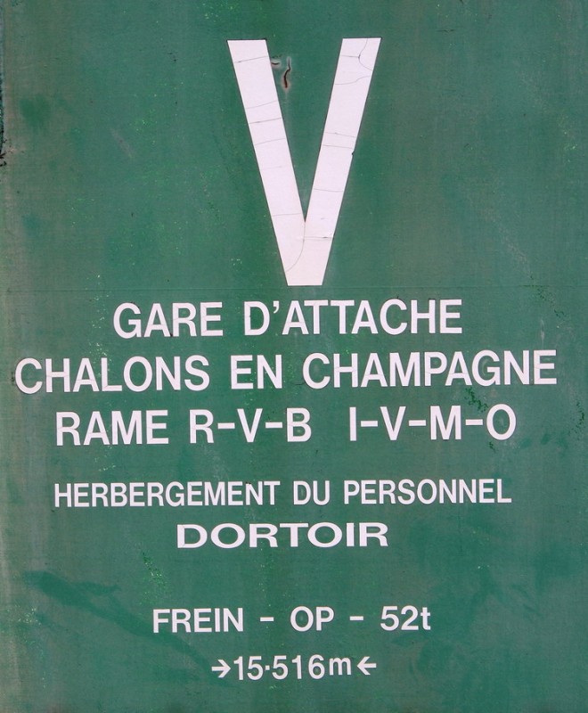 80 87 979 3 050-6 Uas H55 0 F SNCF-RS (2019-04-13 Chaulnes) (3).jpg