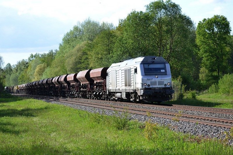 2018-04-26 Versigny (7) 17h48.jpg (185.41 Kio) Vu 2546 fois 2018-04-26 Versigny (7) 17h48.jpg