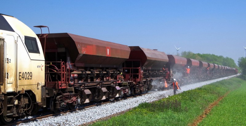 2018-05-04 prés de Nesle (3).jpg (135.35 Kio) Vu 2083 fois 2018-05-04 prés de Nesle (3).jpg