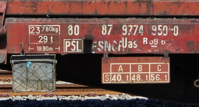 80 87 4 977 950-0 Uas R39 6 F SNCF-PSL (2018-05-08 PKn°71 à Jussy) (2).jpg (148.22 Kio) Vu 810 fois 80 87 4 977 950-0 Uas R39 6 F SNCF-PSL (2018-05-08 PKn°71 à Jussy) (2).jpg