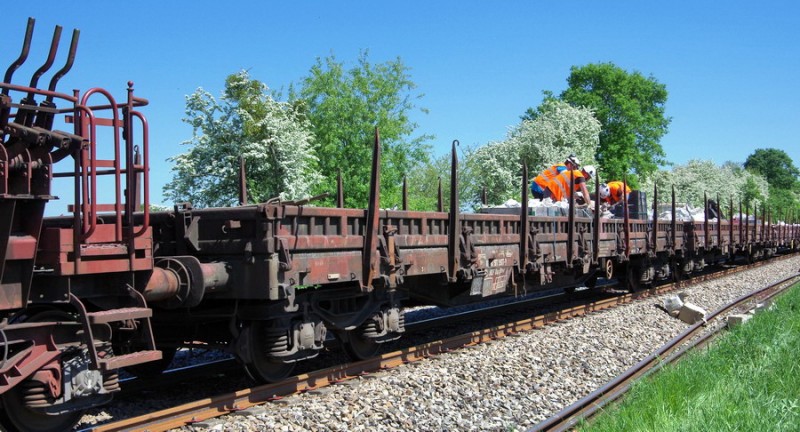 80 87 977 5 977-2 Uas R39 6 SNCF-PSL (2018-05-08 PKn°71 à Jussy) (1).jpg (198.82 Kio) Vu 867 fois 80 87 977 5 977-2 Uas R39 6 SNCF-PSL (2018-05-08 PKn°71 à Jussy) (1).jpg