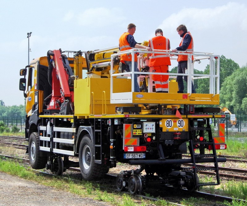 Geismar V2R 840 C-GR (2018-05-16 St Quentin) (1).jpg (253.68 Kio) Vu 3729 fois Geismar V2R 840 C-GR (2018-05-16 St Quentin) (1).jpg