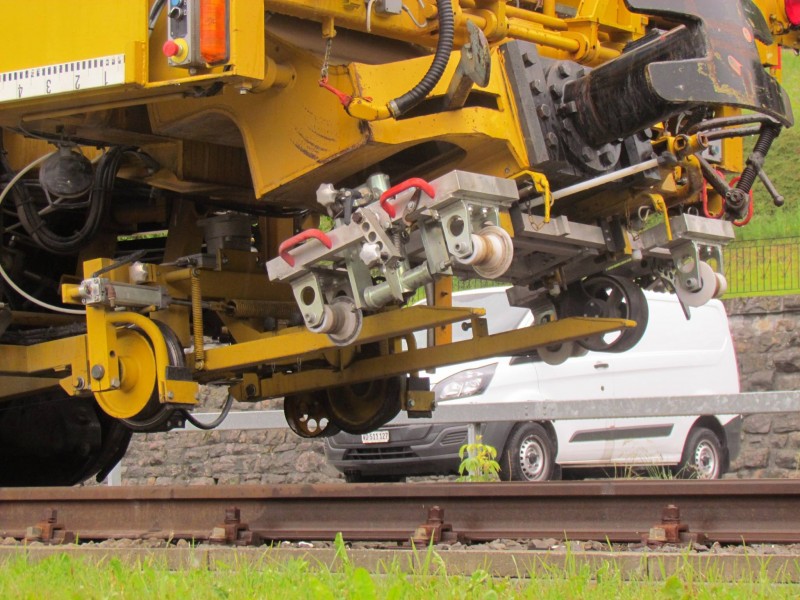 Matisa B40 L (2018-05-19 Sépey canton de Vaud Suisse) Laurent Membrez SA (5).jpg (338.11 Kio) Vu 1482 fois Matisa B40 L (2018-05-19 Sépey canton de Vaud Suisse) Laurent Membrez SA (5).jpg