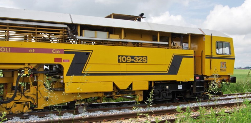 99 87 9 121 507-7 Type 109-32 S (2019-05-30 PN n°14 à Rosières-en-Santerre) (2).jpg (135.27 Kio) Vu 2484 fois 99 87 9 121 507-7 Type 109-32 S (2019-05-30 PN n°14 à Rosières-en-Santerre) (2).jpg