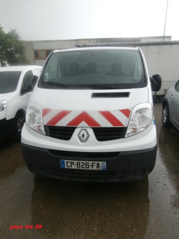 TSO Catéaire Renault Trafic CP-826-FA-71=1.JPG