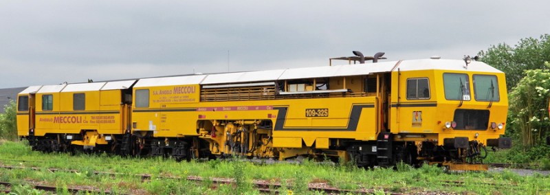 99 87 9 121 507-7 Type 109-32 S(2018-06-01 Chaulnes) (1).jpg (103.86 Kio) Vu 2477 fois 99 87 9 121 507-7 Type 109-32 S(2018-06-01 Chaulnes) (1).jpg
