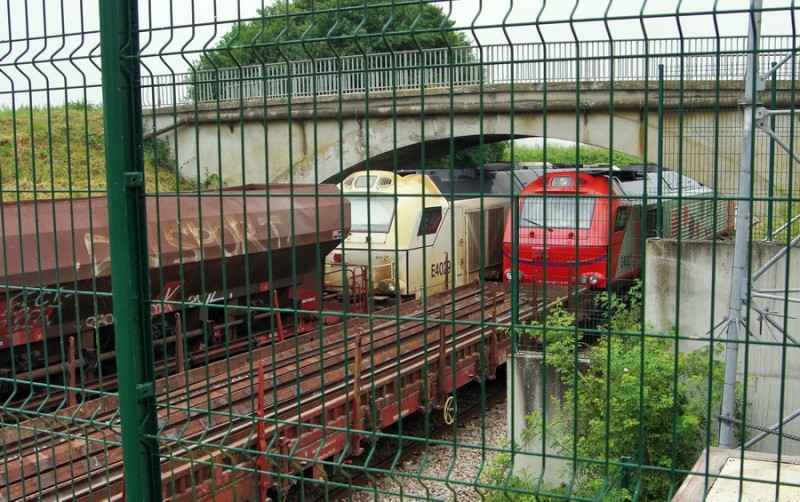 2018-06-06 Harbonnières (4).jpg (237.63 Kio) Vu 2918 fois 2018-06-06 Harbonnières (4).jpg