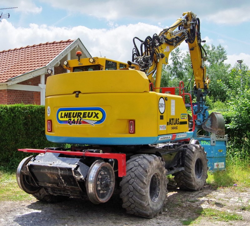 2018-06-15 Villers-Bretonneux (2) l'Heureux Rail 2801.jpg (291.26 Kio) Vu 2060 fois 2018-06-15 Villers-Bretonneux (2) l'Heureux Rail 2801.jpg