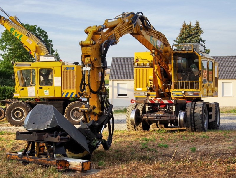 VaiaCar V704 FRS + (2018-07-09 gare de Mézières-sur-Oise) EVL 3 (3).jpg (271.13 Kio) Vu 7058 fois VaiaCar V704 FRS + (2018-07-09 gare de Mézières-sur-Oise) EVL 3 (3).jpg