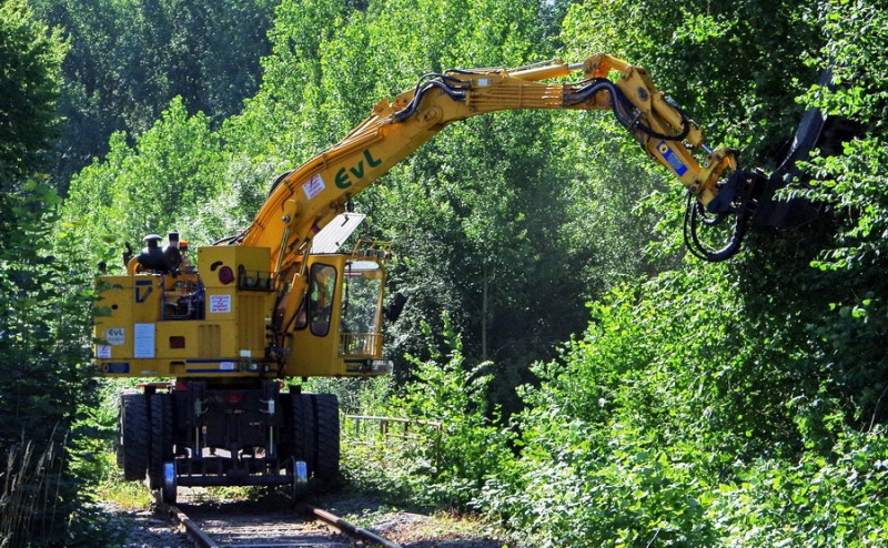 VaiaCar V704 FRS + (2018-07-09 gare de Mézières-sur-Oise) EVL 3 (1).jpg (325.48 Kio) Vu 7062 fois VaiaCar V704 FRS + (2018-07-09 gare de Mézières-sur-Oise) EVL 3 (1).jpg