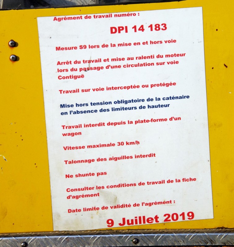 Vaiacar V704FRS (2018-07-09 gare de Maziérèes-sur-Oise) EVL 10 (14).jpg