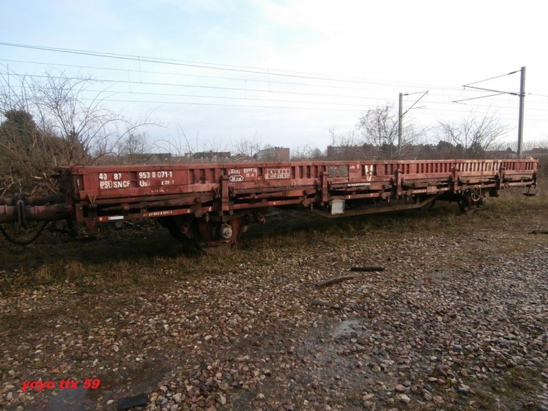 Us K39-2 40 87 953 8 071-1=1.JPG