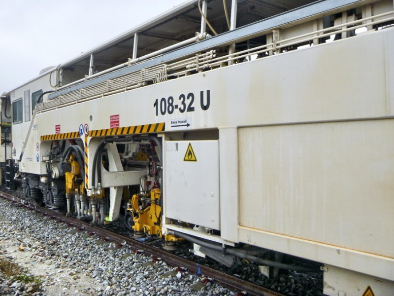 99 87 9 122 505-0 - 108-32U n°2617 (2018-08-09 Verberie) (2).jpg (204.49 Kio) Vu 3909 fois 99 87 9 122 505-0 - 108-32U n°2617 (2018-08-09 Verberie) (2).jpg