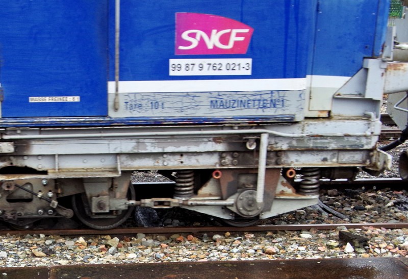 99 87 9 762 021-3 (2018-08-13 gare de St Quentin) Mauzinette 1 (7).jpg