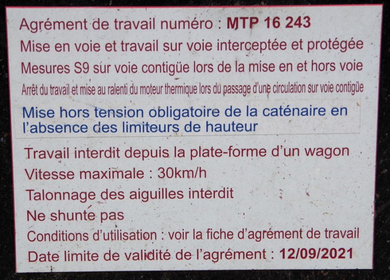 UNAC 300 RR 2 (2018-08-29 gare de Jussy) SNCF RESEAU 22 (7).jpg