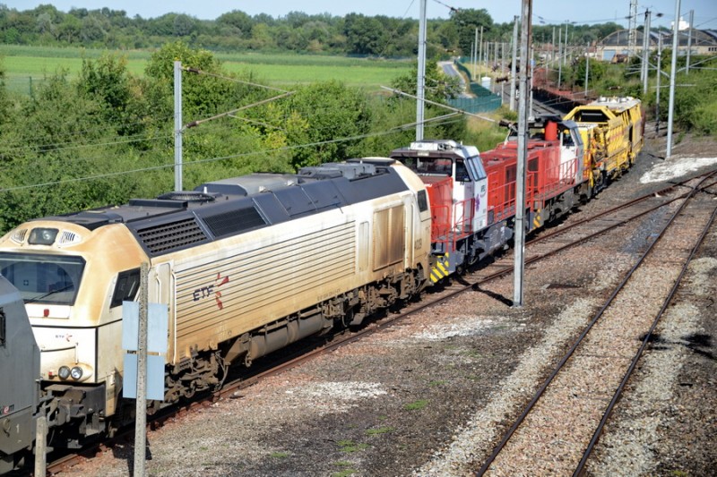 2019-07-09 Châlons-en-Champagne (4).jpg (281.3 Kio) Vu 7569 fois 2019-07-09 Châlons-en-Champagne (4).jpg