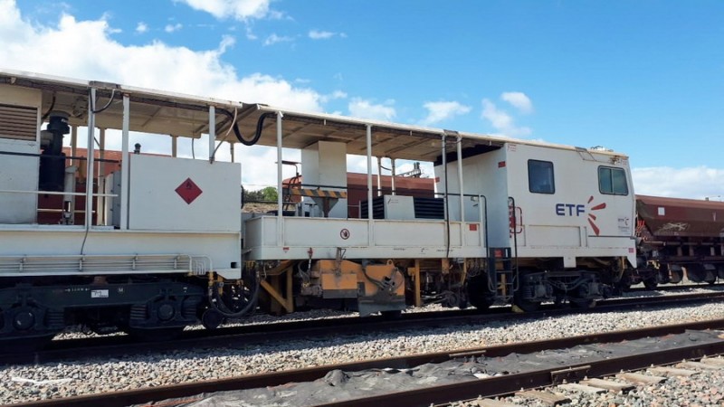 99 87 9 126 502-3 DGS 72 NR (2018-10-01 Avignon TGV) DGS 72 n°305 ETF (10).jpg