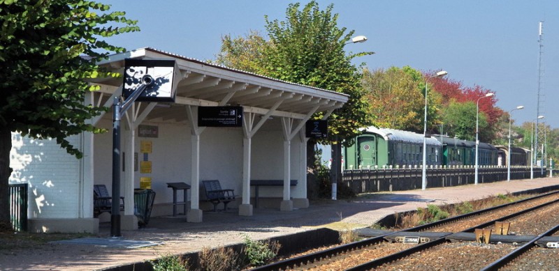 80 87 979 3 621-4 Uas H55 0 D-SNCFR (2018-10-10 gare de Guignicourt) (1).jpg (164.11 Kio) Vu 2978 fois 80 87 979 3 621-4 Uas H55 0 D-SNCFR (2018-10-10 gare de Guignicourt) (1).jpg