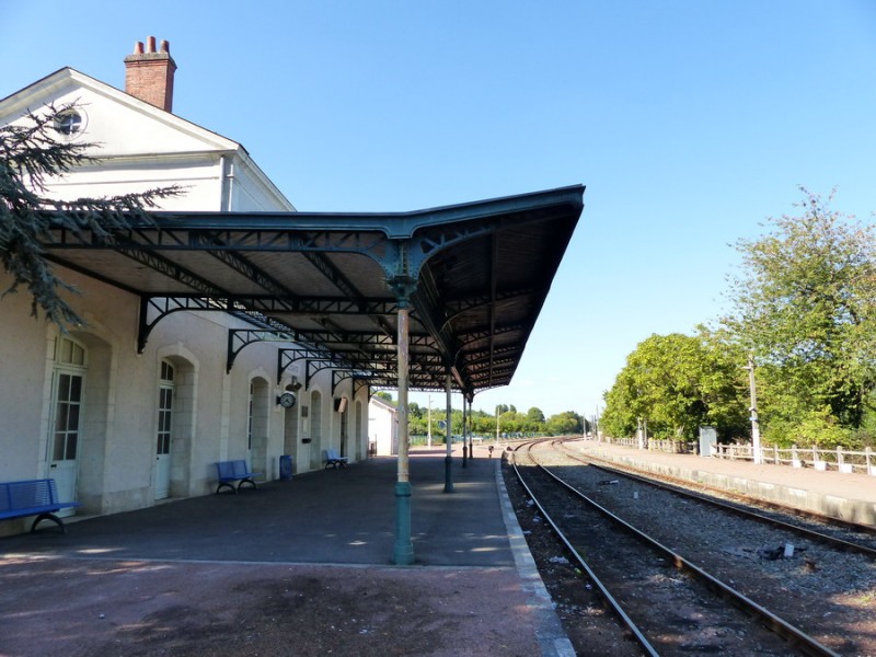 Gare de Loches 2014-09-01 (8).jpg