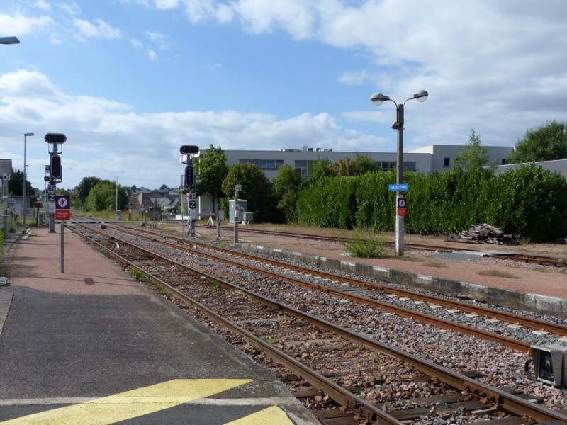 Gare de Joué-lès-Tours 2014-08-31 (10).jpg