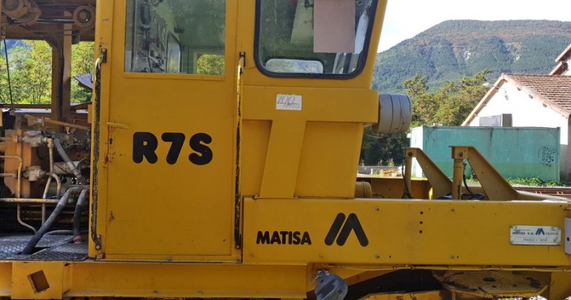Matisa R7 S n°6220 (2018-10-18 Annot) les Chemins de Fer de Provence (4).jpg (126.12 Kio) Vu 5674 fois Matisa R7 S n°6220 (2018-10-18 Annot) les Chemins de Fer de Provence (4).jpg