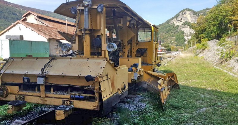 Matisa R7 S n°6220 (2018-10-18 Annot) les Chemins de Fer de Provence (3).jpg (188.22 Kio) Vu 5674 fois Matisa R7 S n°6220 (2018-10-18 Annot) les Chemins de Fer de Provence (3).jpg