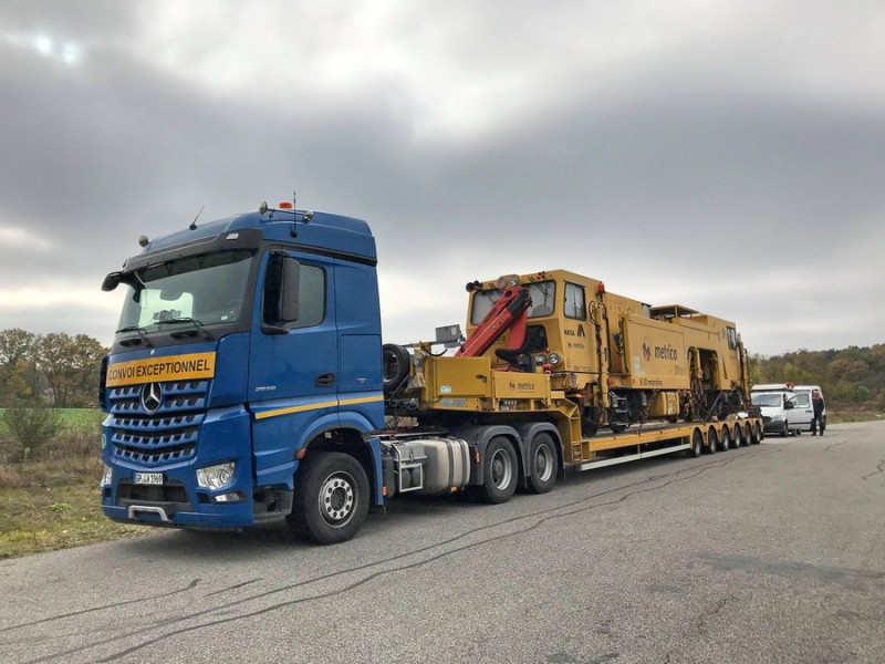 Matisa B20AC4 Metico (2018-11-05 Überhern Allemagne) (1).jpg (183.87 Kio) Vu 1844 fois Matisa B20AC4 Metico (2018-11-05 Überhern Allemagne) (1).jpg