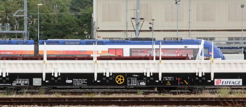 33 87 3988 078-3 (2017-09-07 Saintes) (4).jpg (149.47 Kio) Vu 1229 fois 33 87 3988 078-3 (2017-09-07 Saintes) (4).jpg