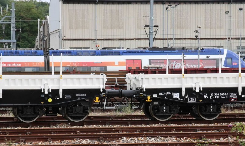 33 87 3988 078-3 (2017-09-07 Saintes) (3).jpg (195.55 Kio) Vu 1229 fois 33 87 3988 078-3 (2017-09-07 Saintes) (3).jpg