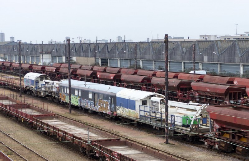 80 87 979 9 304-1 Uas W42 2 F SNCF-RO (2019-01-01 SPDC) PF 5 (1).jpg (214.33 Kio) Vu 9130 fois 80 87 979 9 304-1 Uas W42 2 F SNCF-RO (2019-01-01 SPDC) PF 5 (1).jpg