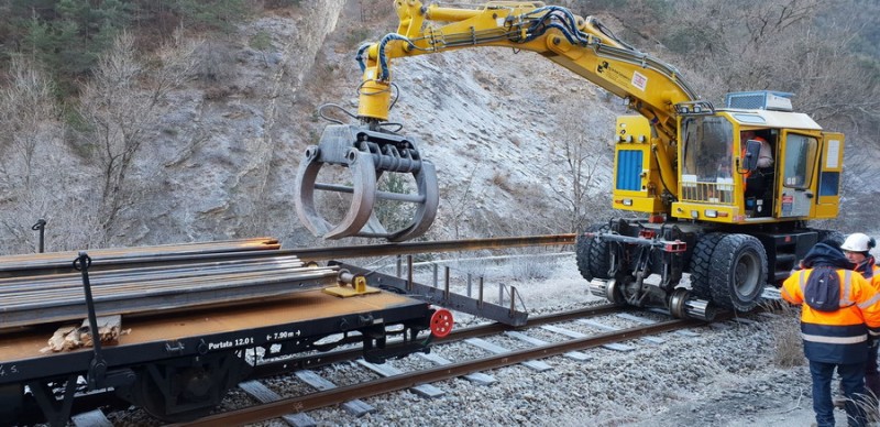 VaiaCar V504F+ (2019-01-22 entre La Tinée et Touët-sur-Var).jpg (202.27 Kio) Vu 3422 fois VaiaCar V504F+ (2019-01-22 entre La Tinée et Touët-sur-Var).jpg