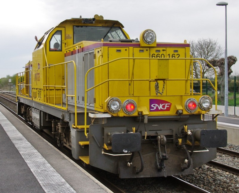 60162 (2016-04-21 gare de Flavy-le-Martel) (2).jpg