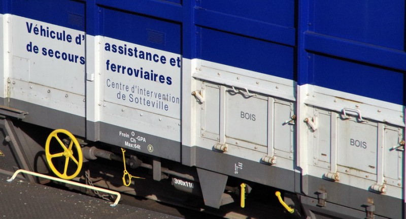 80 87 979 1 505-1 Uass H52 6 SNCF-RO (2019-02-17 Tergnier) (6).jpg