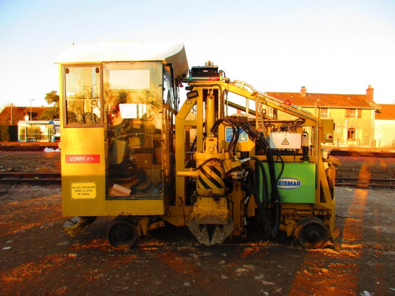 MRT 4SR (2019-02-25 gare de Reignac) n°11163-530 Lorry 1 SNCF-LM (1).jpg (219.23 Kio) Vu 7732 fois MRT 4SR (2019-02-25 gare de Reignac) n°11163-530 Lorry 1 SNCF-LM (1).jpg