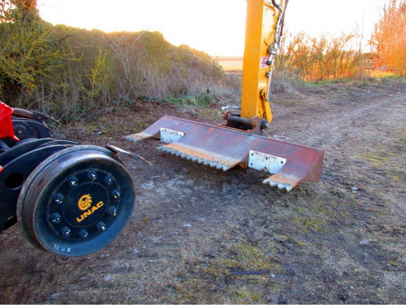 UNAC 22 TRR (2019-02-25 gare de Reignac) DPI 15 059 (3).jpg (257.08 Kio) Vu 1371 fois UNAC 22 TRR (2019-02-25 gare de Reignac) DPI 15 059 (3).jpg