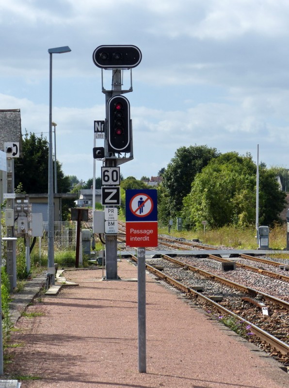 (37) Gare de Joué-lès-Tours 2014-08-31 (12).jpg