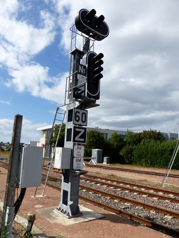 (38) Gare de Joué-lès-Tours 2014-08-31 (15).jpg