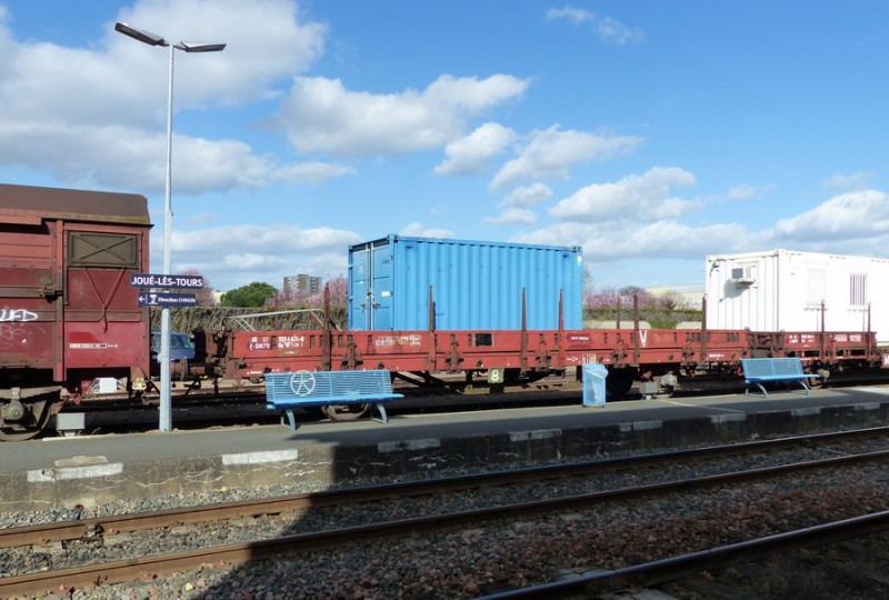 40 87 959 4 426-8 Us K55 1 F-SNCFR (2019-03-11 gare de Joué-les-Tours) (4).jpg (181.31 Kio) Vu 2864 fois 40 87 959 4 426-8 Us K55 1 F-SNCFR (2019-03-11 gare de Joué-les-Tours) (4).jpg