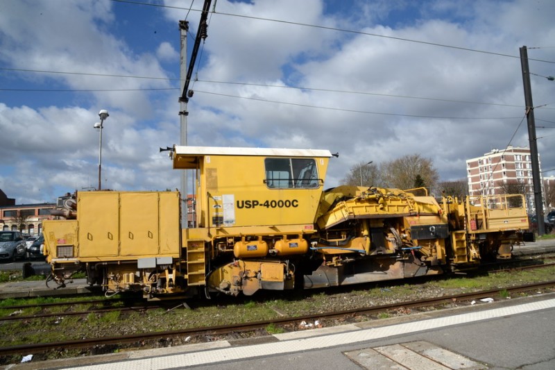 99 87 9 125 505-7 USP 4000 C (2019-03-11 gare de Douai) (4).jpg