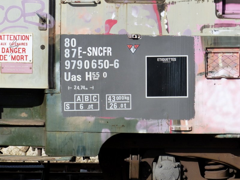 80 87 979 0 650-6 Uas H55 0 F-SNCFR (2019-03-11 gare de Joué-les-Tours) (4).jpg (177.16 Kio) Vu 6114 fois 80 87 979 0 650-6 Uas H55 0 F-SNCFR (2019-03-11 gare de Joué-les-Tours) (4).jpg
