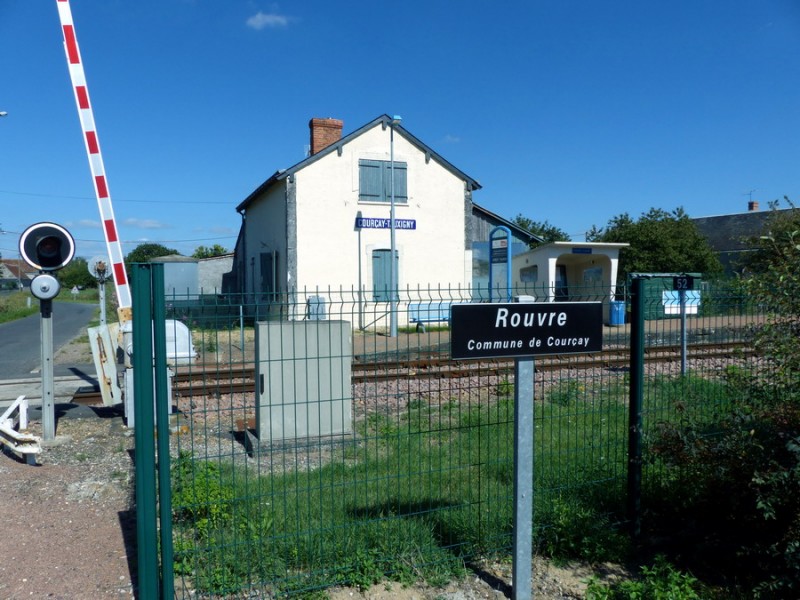 gare de Courcay Tauxigny (8).jpg