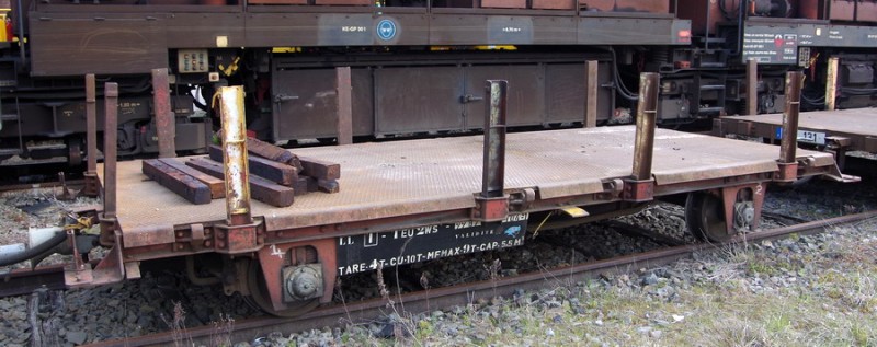 99 87 9 750 104-1 SNCF-LL (2019-04-14 St-Quentin) (2).jpg (133.52 Kio) Vu 5282 fois 99 87 9 750 104-1 SNCF-LL (2019-04-14 St-Quentin) (2).jpg