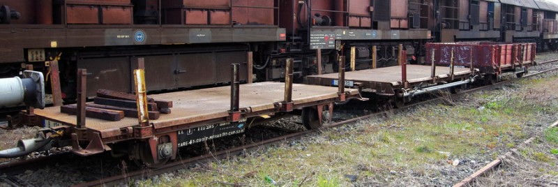 99 87 9 750 104-1 SNCF-LL (2019-04-14 St-Quentin) (1).jpg (120.52 Kio) Vu 5282 fois 99 87 9 750 104-1 SNCF-LL (2019-04-14 St-Quentin) (1).jpg