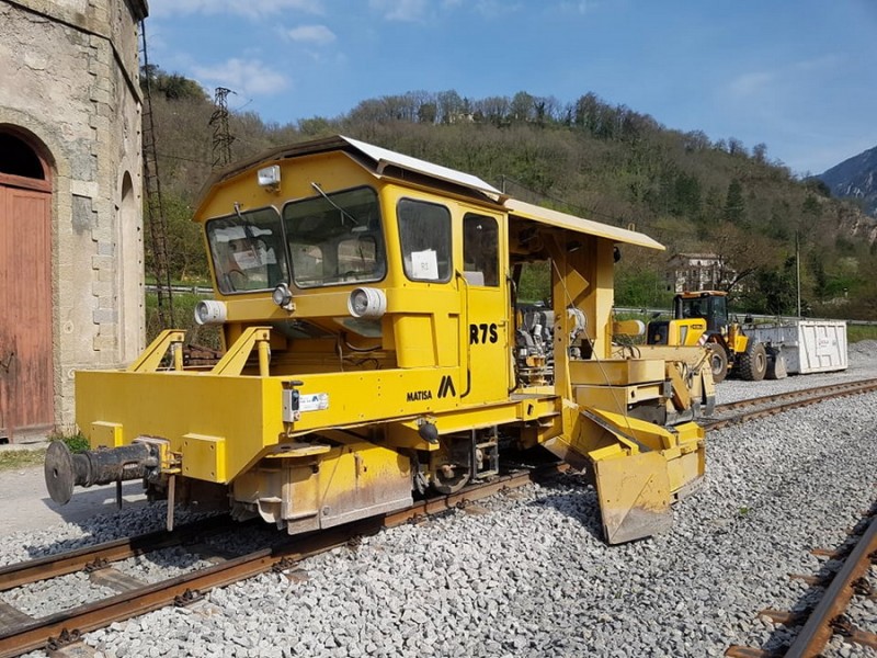 matisa R7 S n°6220 (2019-04-00 Villars-sur-Var) (1).jpg (251.87 Kio) Vu 4924 fois matisa R7 S n°6220 (2019-04-00 Villars-sur-Var) (1).jpg