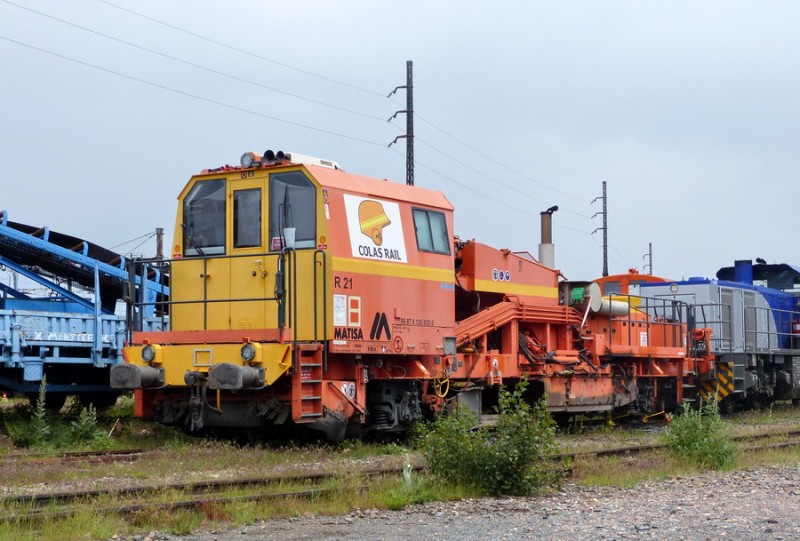 99 87 9 125 522-2 R21 (2019-05-19 SPDC) Matisa n°47057 Colas Rail (1).jpg (196.03 Kio) Vu 7839 fois 99 87 9 125 522-2 R21 (2019-05-19 SPDC) Matisa n°47057 Colas Rail (1).jpg