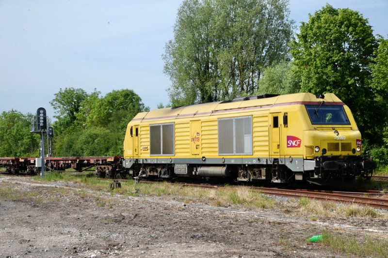 75092 (2019-06-04 gare de de Conchi-le-Temple) 62031 de Longueau (3).jpg (251.5 Kio) Vu 11887 fois 75092 (2019-06-04 gare de de Conchi-le-Temple) 62031 de Longueau (3).jpg