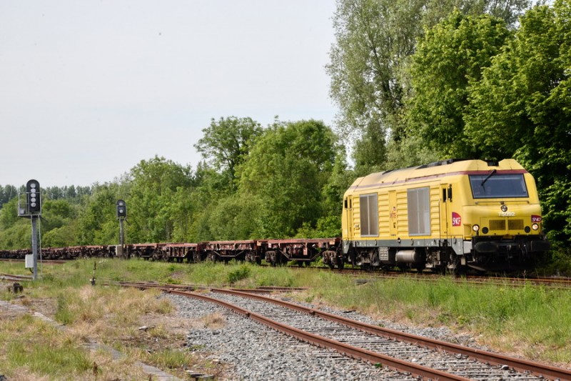 75092 (2019-05-23 gare de Conchi-le-Temple) 62031 de Lngueau (1).jpg (243.74 Kio) Vu 11669 fois 75092 (2019-05-23 gare de Conchi-le-Temple) 62031 de Lngueau (1).jpg