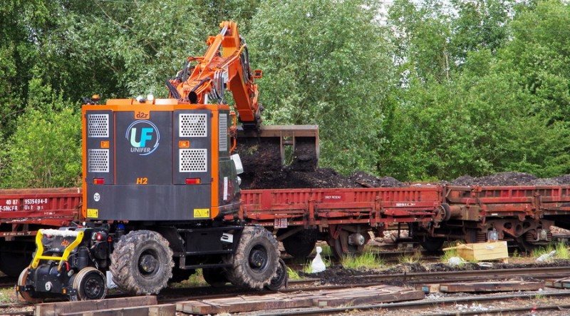 HITACHI D2R ZX170-6 (2019-06-12 Somain) Unfer H2 (3).jpg