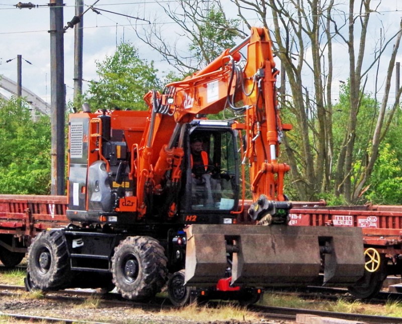 HITACHI D2R ZX170-6 (2019-06-12 Somain) Unifer H2 (5).jpg